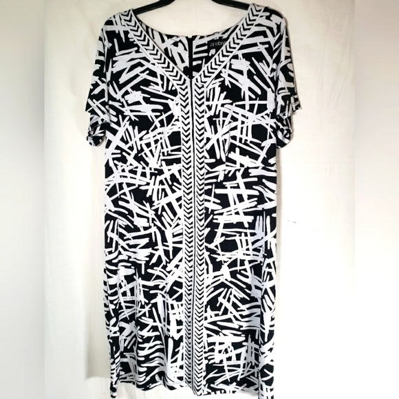 Lane Bryant Dresses & Skirts - Lane Bryant Black and White Dress Sz 14/16